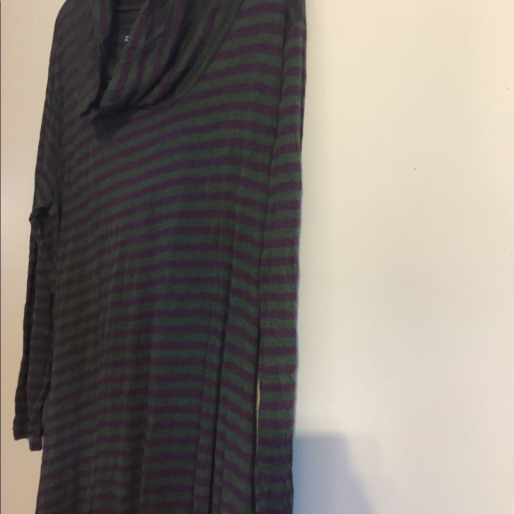 Dress - Picture 4 of 5